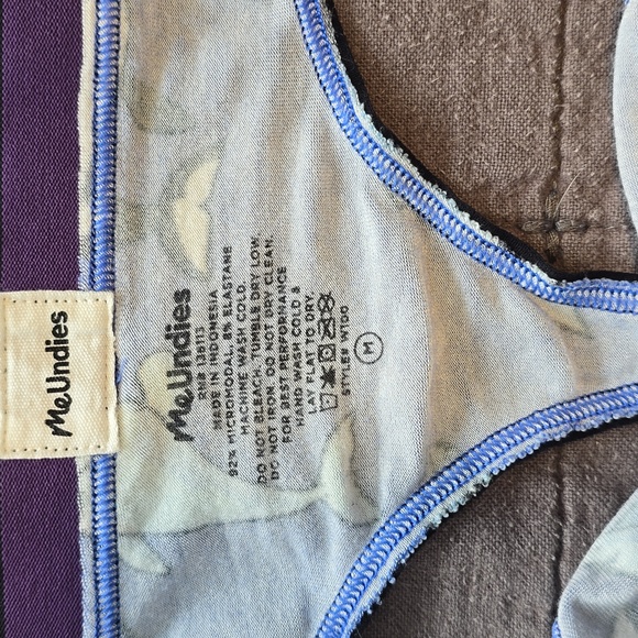 🍑MeUndies Thong🍑 - Picture 2 of 5